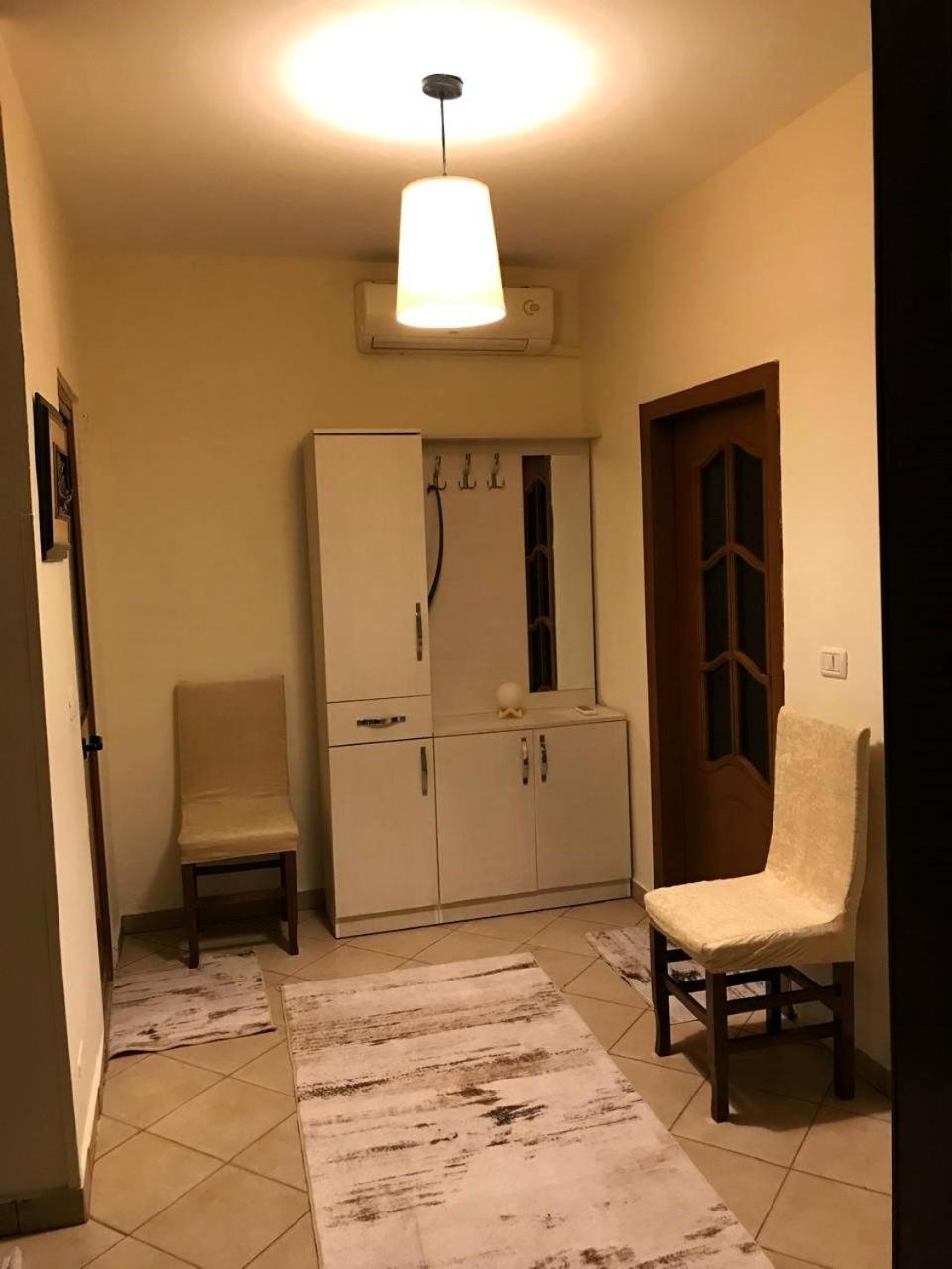 Appartamento Blossom Balcony Tirana