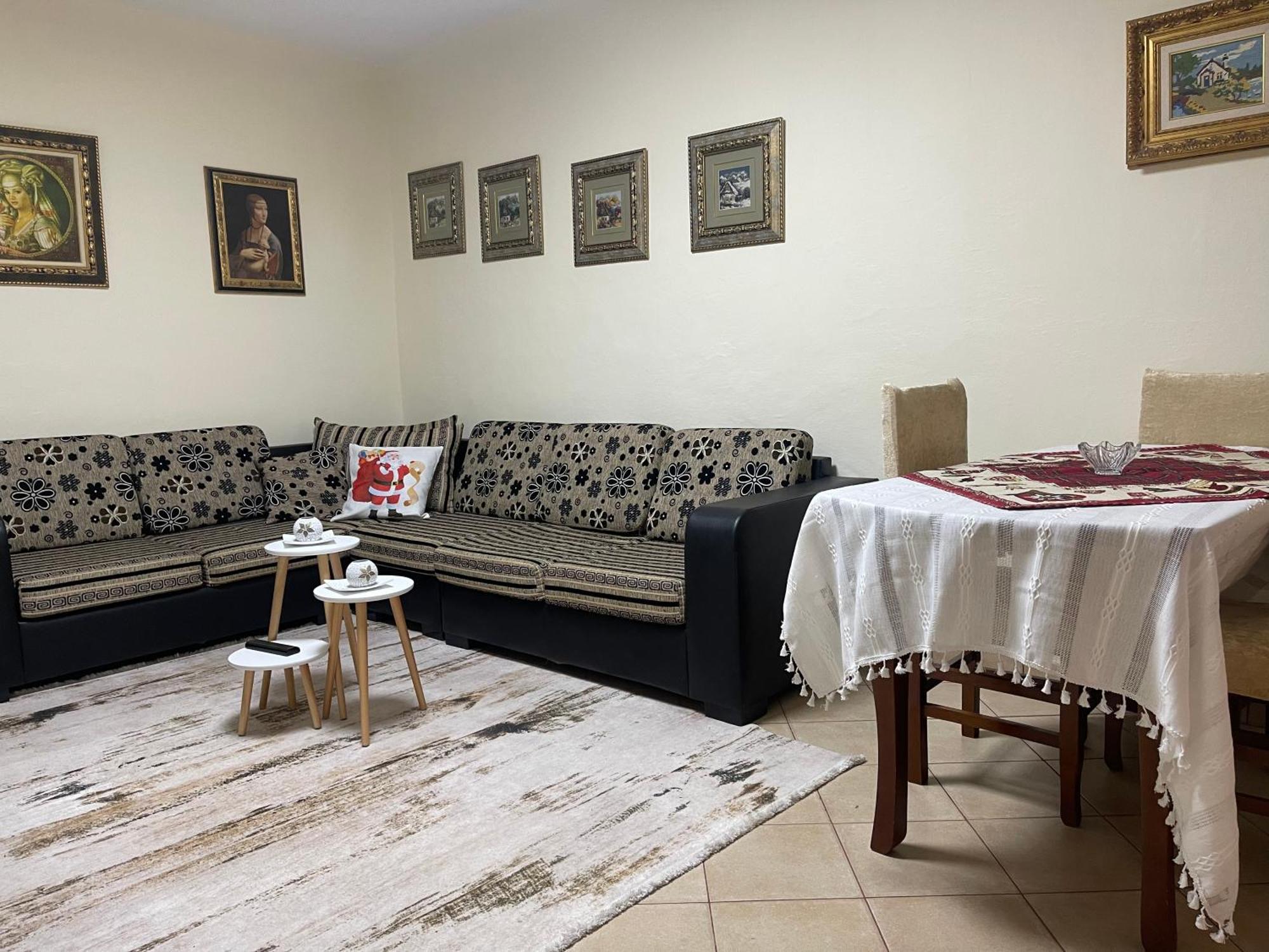 Appartamento Blossom Balcony Tirana